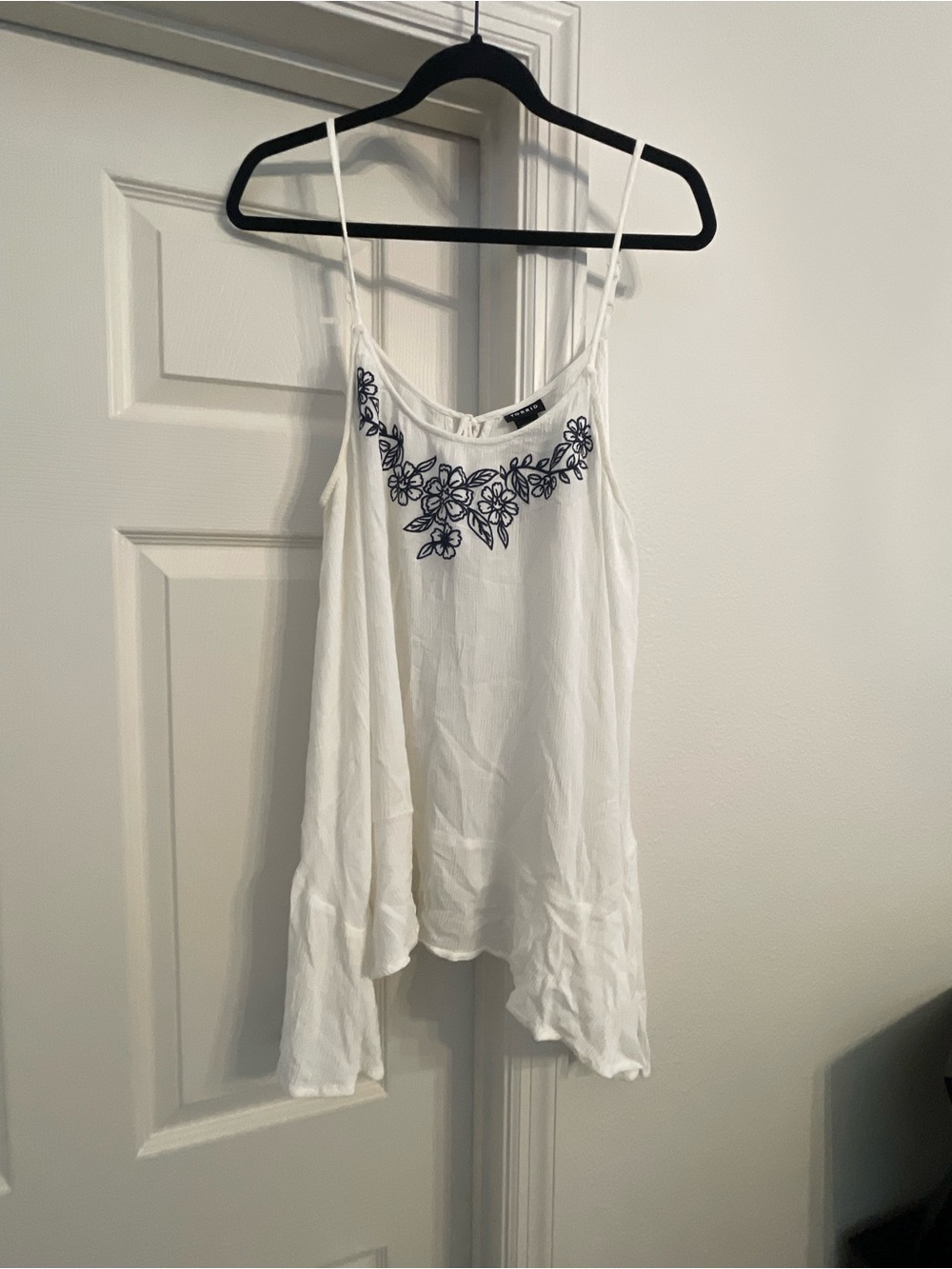 torrid White Tank Top with Navy Floral Embroidery